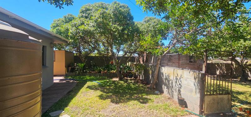 8 Bedroom Property for Sale in Long Acres Country Estate Western Cape